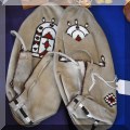 C19. American Indian moccasins. 